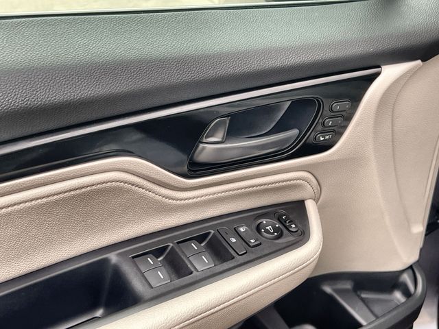 Thumbnail: 2026 Honda Odyssey - 30