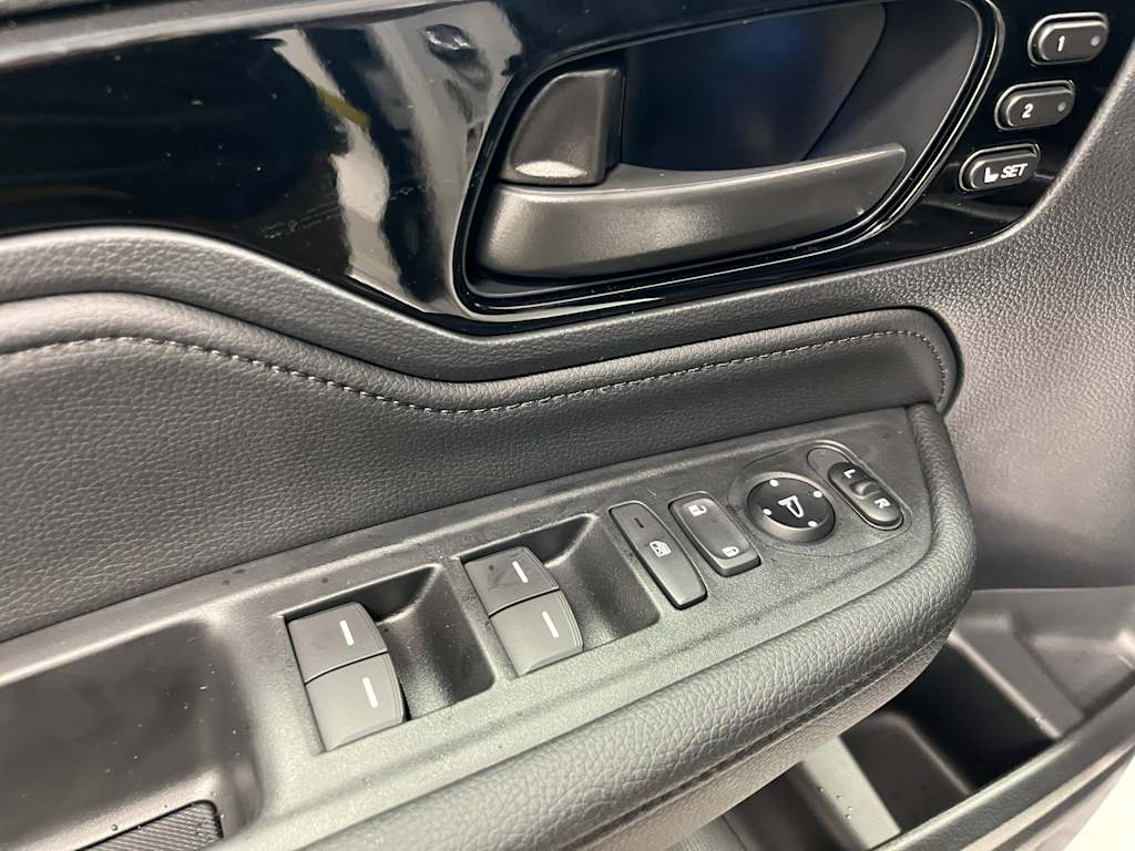 Thumbnail: 2026 Honda Odyssey - 20
