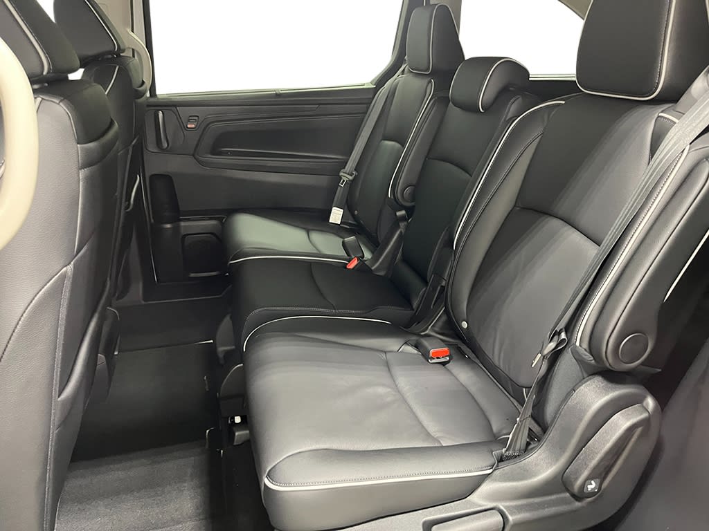 Thumbnail: 2026 Honda Odyssey - 11
