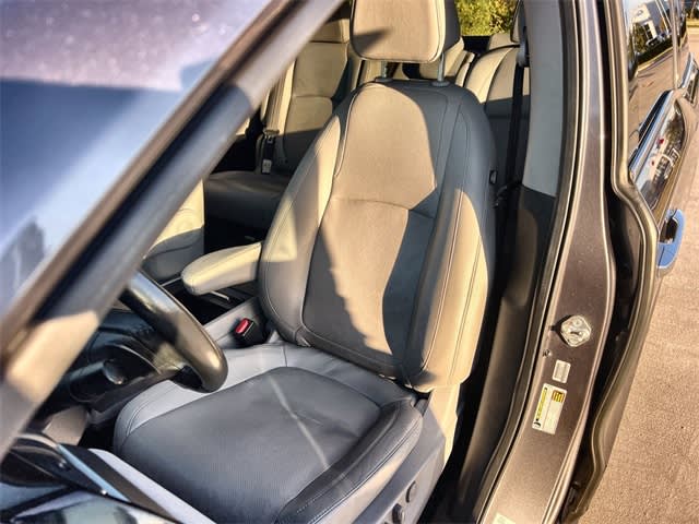 Thumbnail: 2019 Honda Odyssey - 11