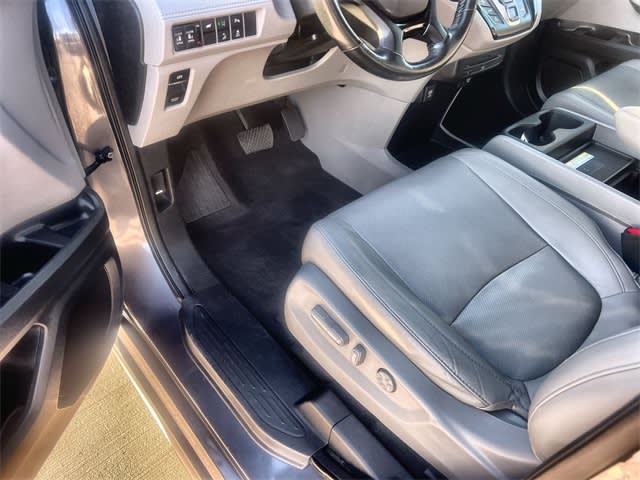 Thumbnail: 2019 Honda Odyssey - 13