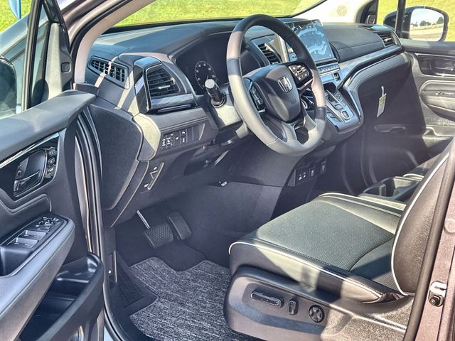 Thumbnail: 2026 Honda Odyssey - 13