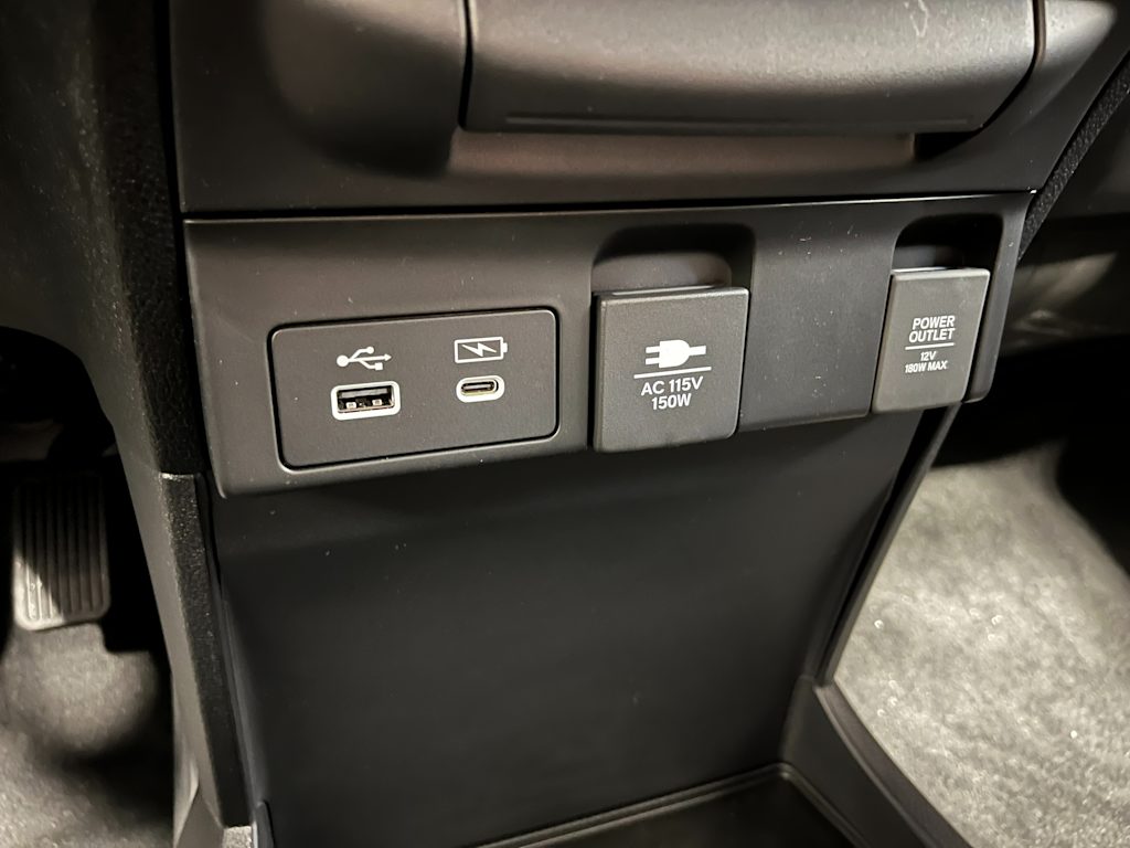 Thumbnail: 2027 Honda Odyssey - 24