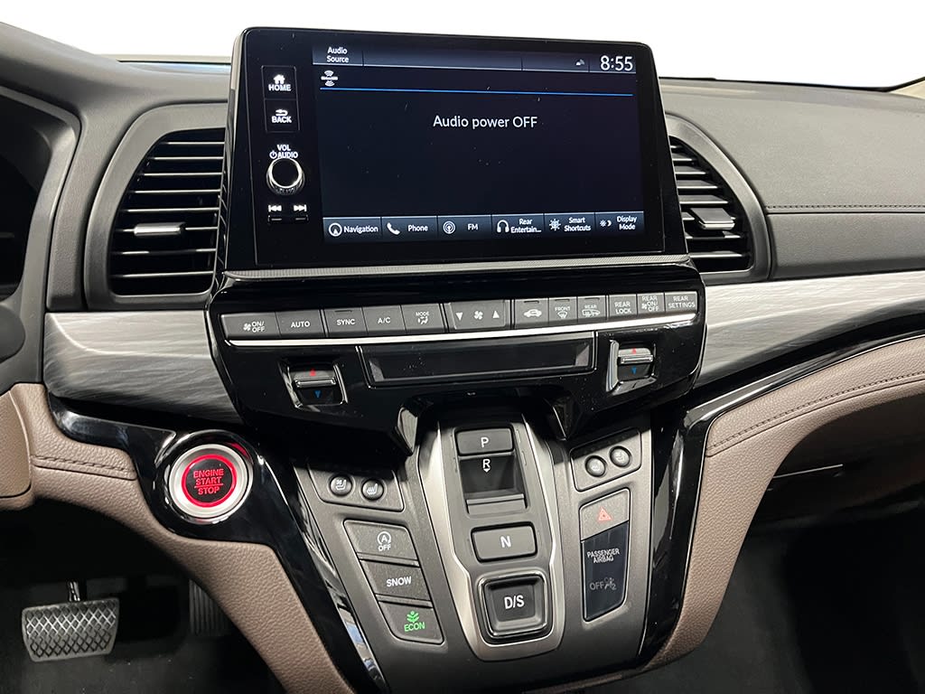 Thumbnail: 2027 Honda Odyssey - 13