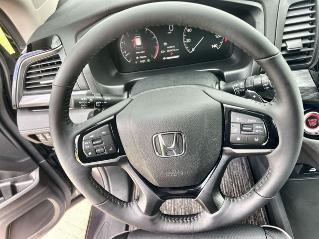 Thumbnail: 2026 Honda Odyssey - 10