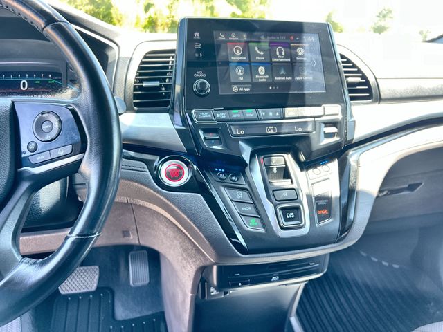 Thumbnail: 2019 Honda Odyssey - 15