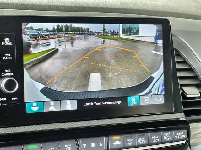 Thumbnail: 2026 Honda Odyssey - 26