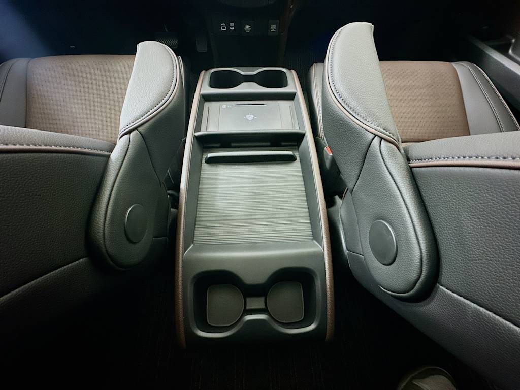 Thumbnail: 2026 Honda Odyssey - 13