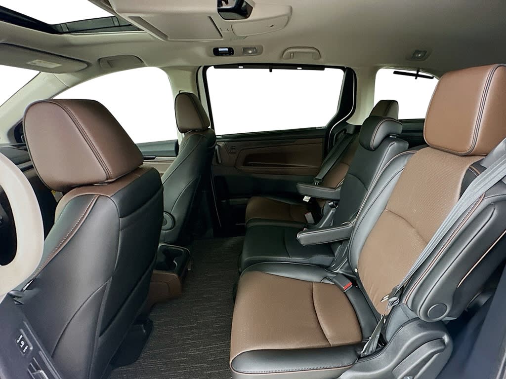 Thumbnail: 2026 Honda Odyssey - 12