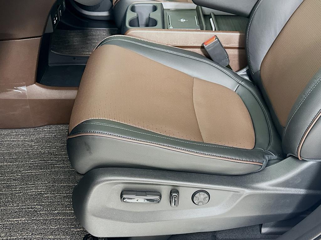 Thumbnail: 2026 Honda Odyssey - 22