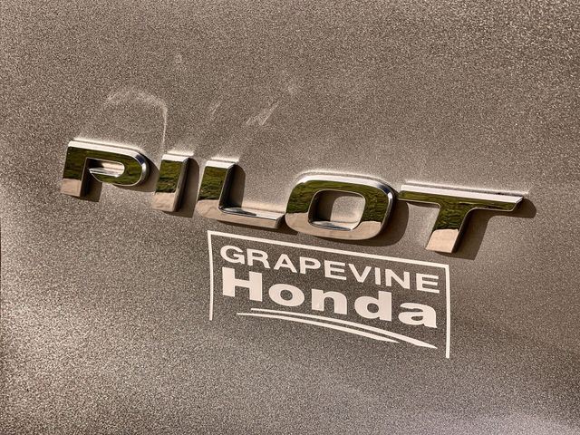 Thumbnail: 2021 Honda Pilot - 16