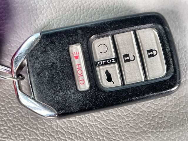 Thumbnail: 2021 Honda Pilot - 17