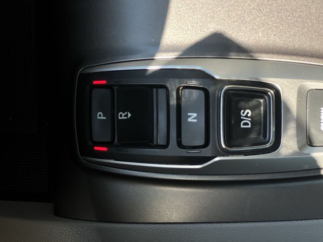 Thumbnail: 2022 Honda Pilot - 21