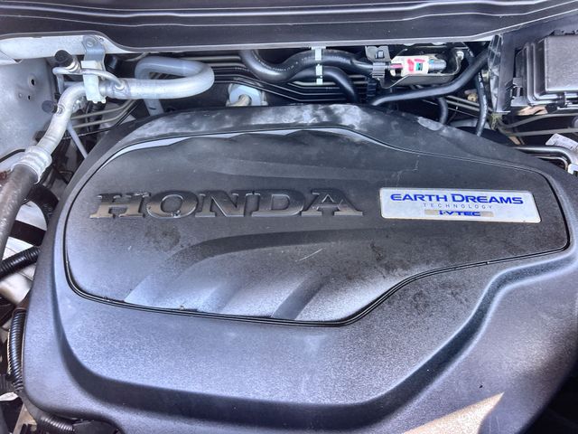 Thumbnail: 2018 Honda Pilot - 9