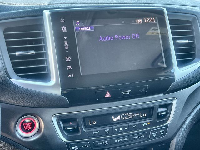 Thumbnail: 2018 Honda Pilot - 22