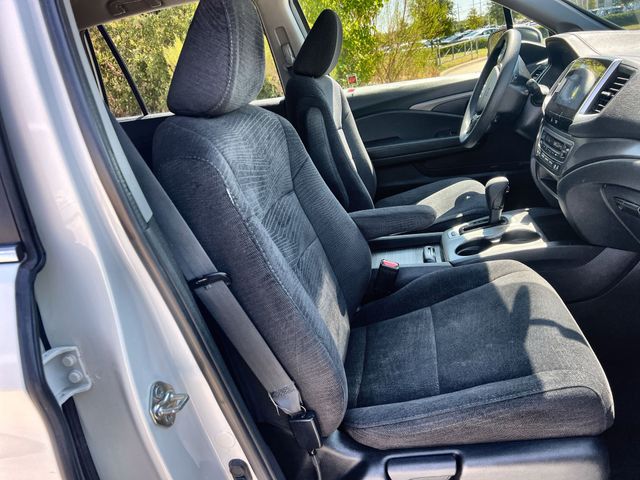 Thumbnail: 2018 Honda Pilot - 12