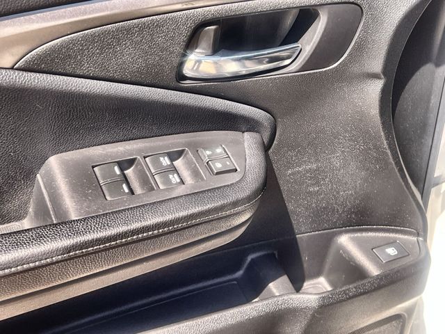 Thumbnail: 2018 Honda Pilot - 30