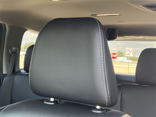 Thumbnail: 2022 Honda Pilot - 26