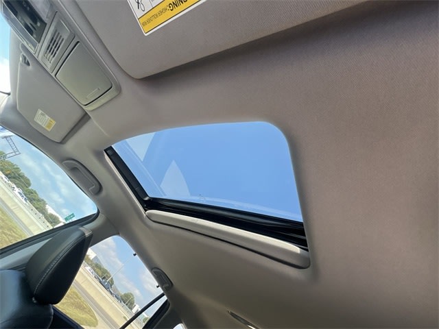 Thumbnail: 2022 Honda Pilot - 32