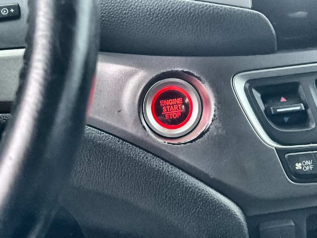 Thumbnail: 2016 Honda Pilot - 28