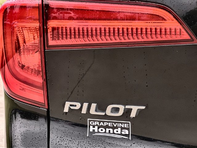 Thumbnail: 2016 Honda Pilot - 7