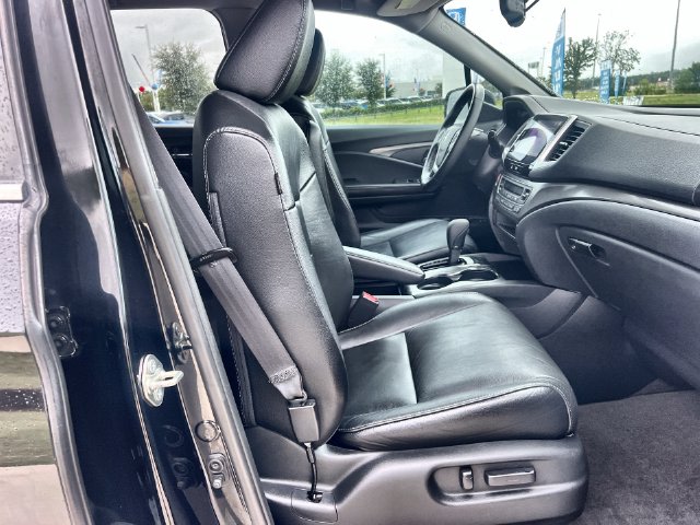 Thumbnail: 2016 Honda Pilot - 21