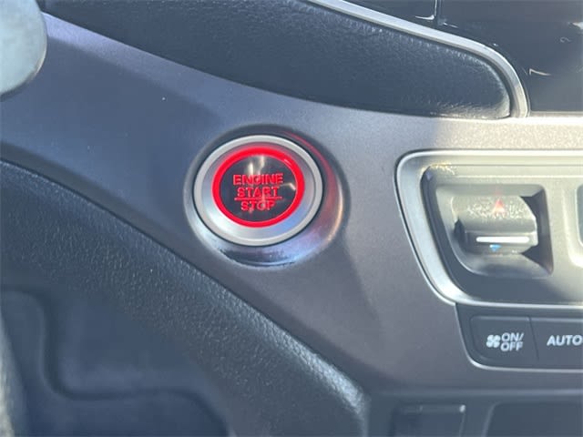 Thumbnail: 2019 Honda Pilot - 28