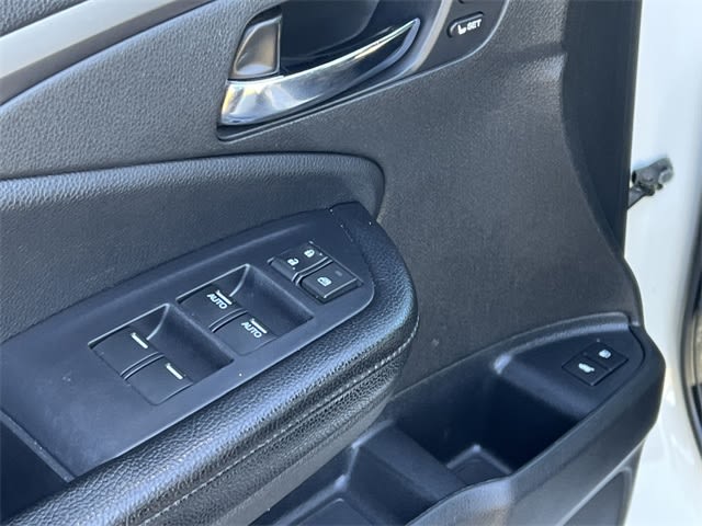 Thumbnail: 2019 Honda Pilot - 30