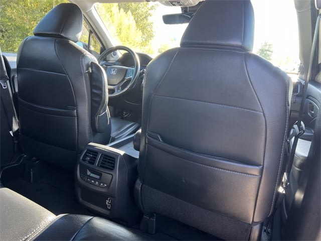 Thumbnail: 2019 Honda Pilot - 20