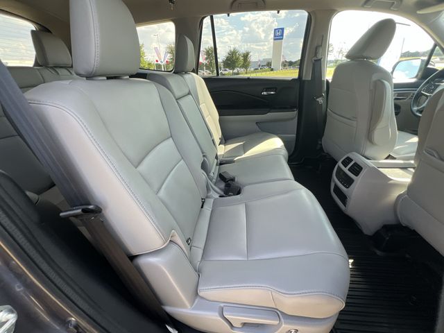 Thumbnail: 2020 Honda Pilot - 13