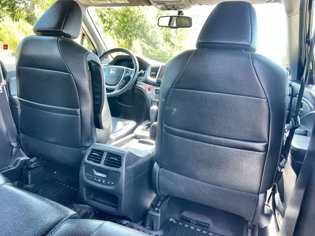 Thumbnail: 2017 Honda Pilot - 21