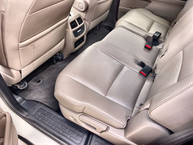 Thumbnail: 2016 Honda Pilot - 33