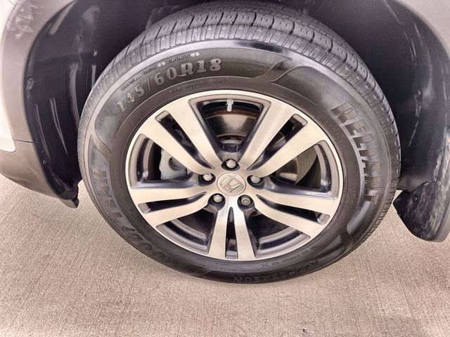 Thumbnail: 2016 Honda Pilot - 8