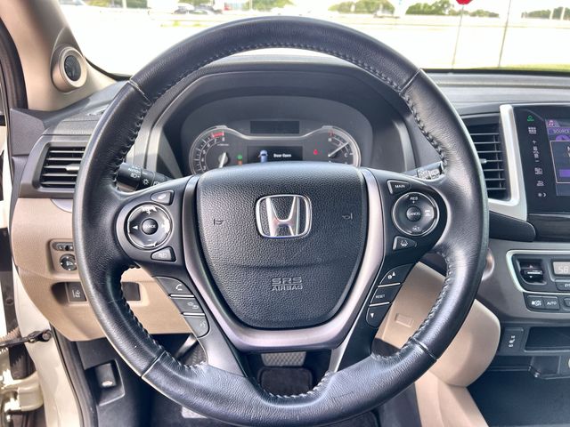 Thumbnail: 2016 Honda Pilot - 10