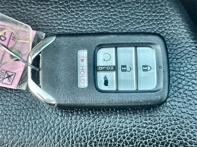 Thumbnail: 2019 Honda Pilot - 18