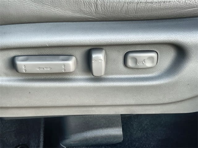 Thumbnail: 2019 Honda Pilot - 32