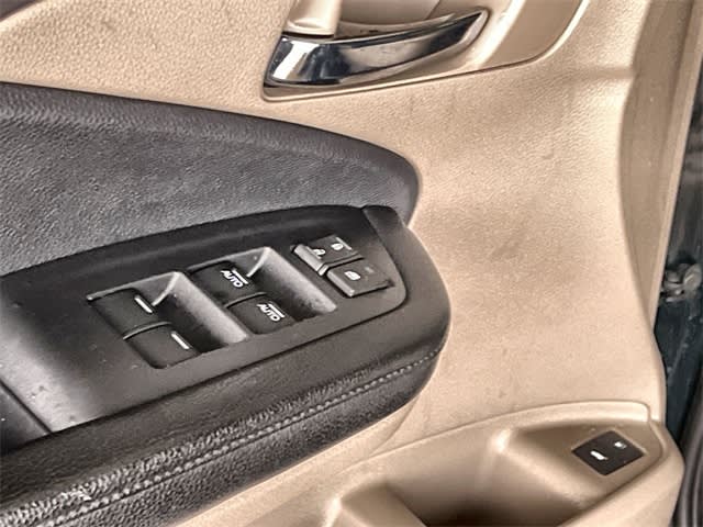 Thumbnail: 2017 Honda Pilot - 30