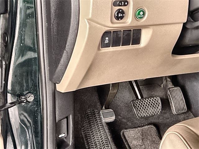 Thumbnail: 2017 Honda Pilot - 29