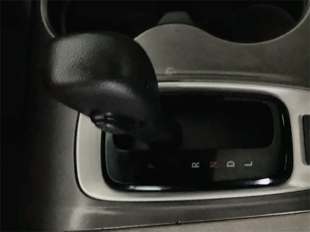 Thumbnail: 2017 Honda Pilot - 16