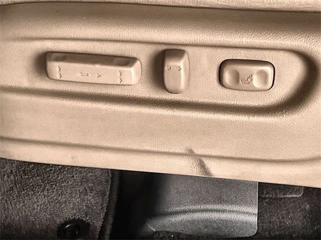 Thumbnail: 2017 Honda Pilot - 31