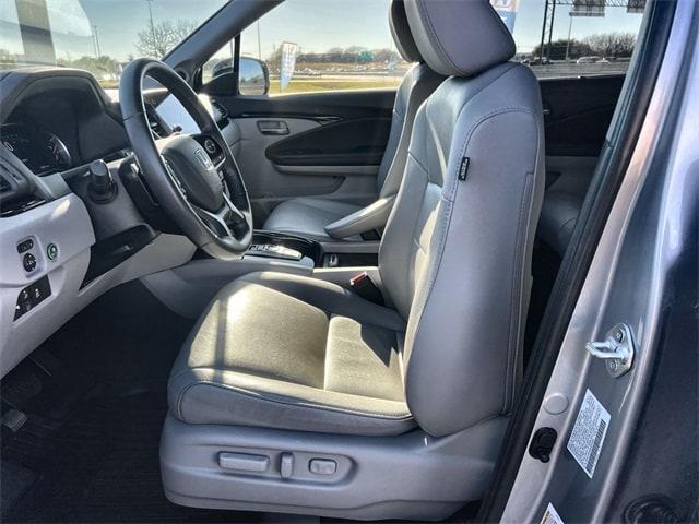 Thumbnail: 2022 Honda Pilot - 12