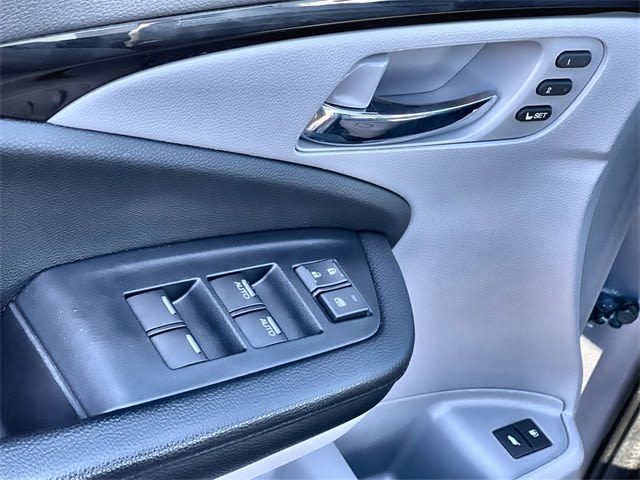 Thumbnail: 2022 Honda Pilot - 30