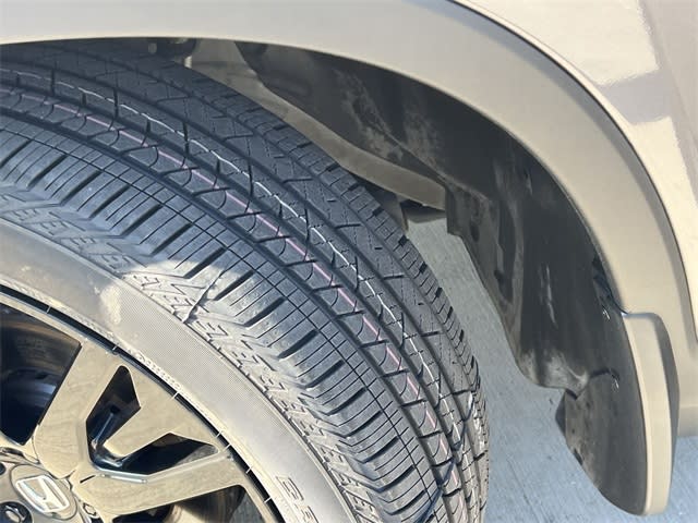 Thumbnail: 2022 Honda Pilot - 23