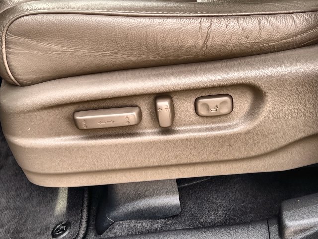 Thumbnail: 2017 Honda Pilot - 31
