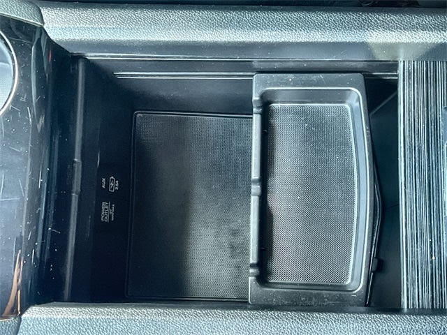 Thumbnail: 2020 Honda Pilot - 26