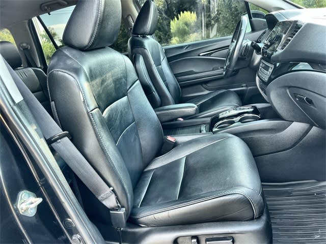 Thumbnail: 2020 Honda Pilot - 20