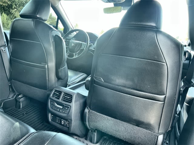 Thumbnail: 2020 Honda Pilot - 21