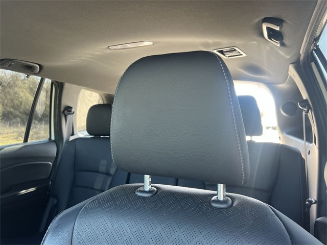 2020 Honda Passport Elite 25