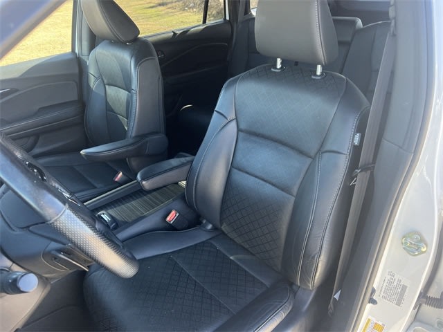 2020 Honda Passport Elite 12