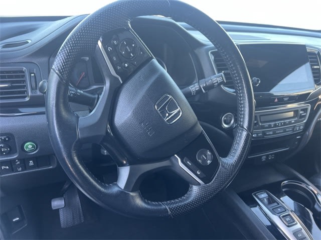 Thumbnail: 2020 Honda Passport - 13